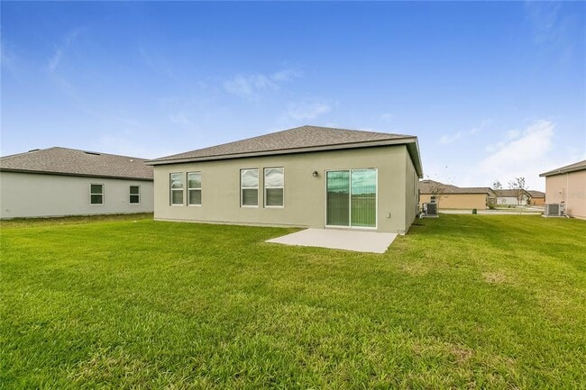 Building Photo - 194 Hidden Lk Lp