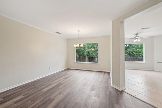 Building Photo - Great 4-Bedroom Home For Rent In South Austin