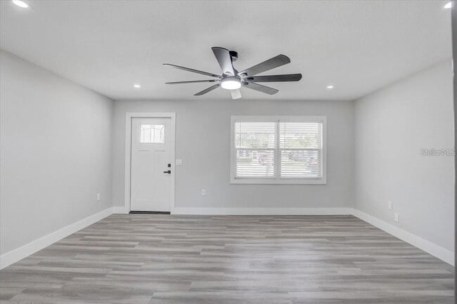 Building Photo - 6347 S Lansdale Cir