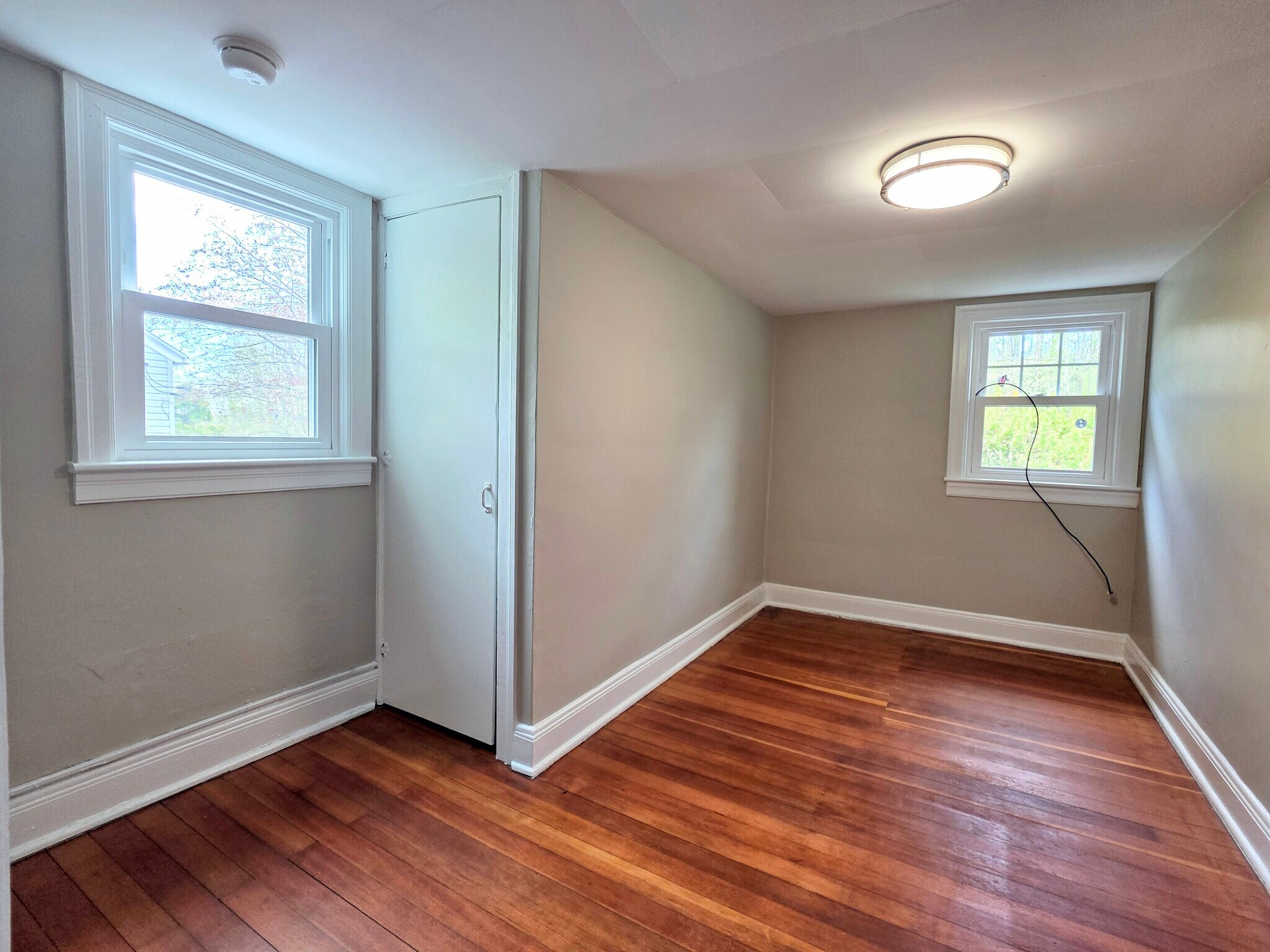 Building Photo - 607 Beaver Valley Pike