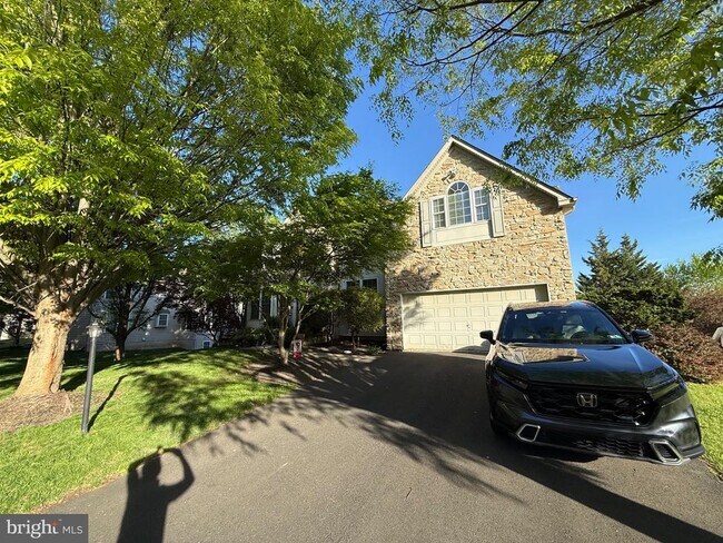 Building Photo - 2522 Quail Run