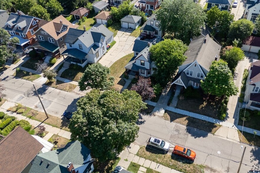 Building Photo - 514 Glenwood Ave SE