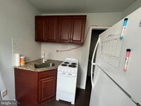 Building Photo - 425 N 41st St