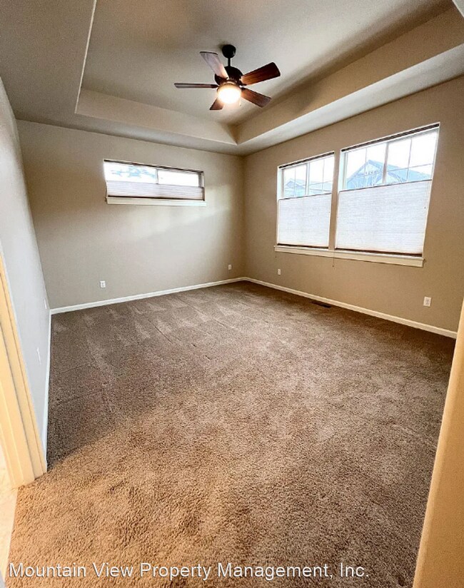 Building Photo - 3 br, 3 bath House - 2895 SW Yew Park Lane