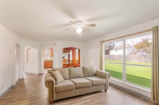 Building Photo - 17523 Poplar Canyon Ln
