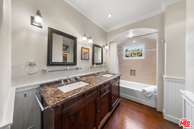 Building Photo - 5918 Canyon Cove