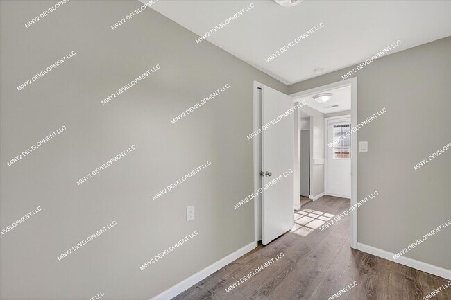 Building Photo - 12862 Georgiana Ave
