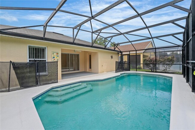 Building Photo - 131 Sandy Ridge Dr