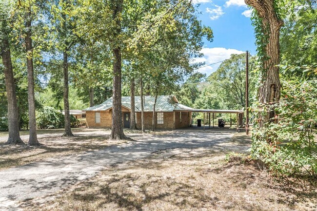 Building Photo - 11673 Robin Ln