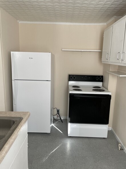 Kitchen - 46 Martinview Rd