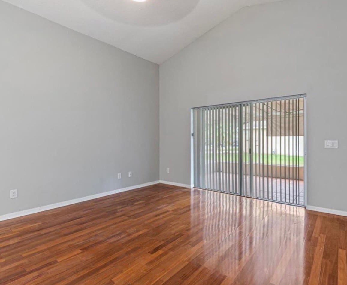 Building Photo - 5725 Hawklake Rd