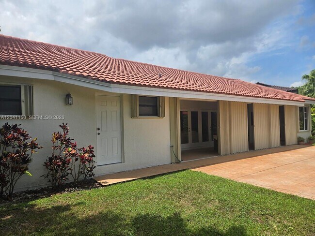 Building Photo - 15630 SW 46th Terrace