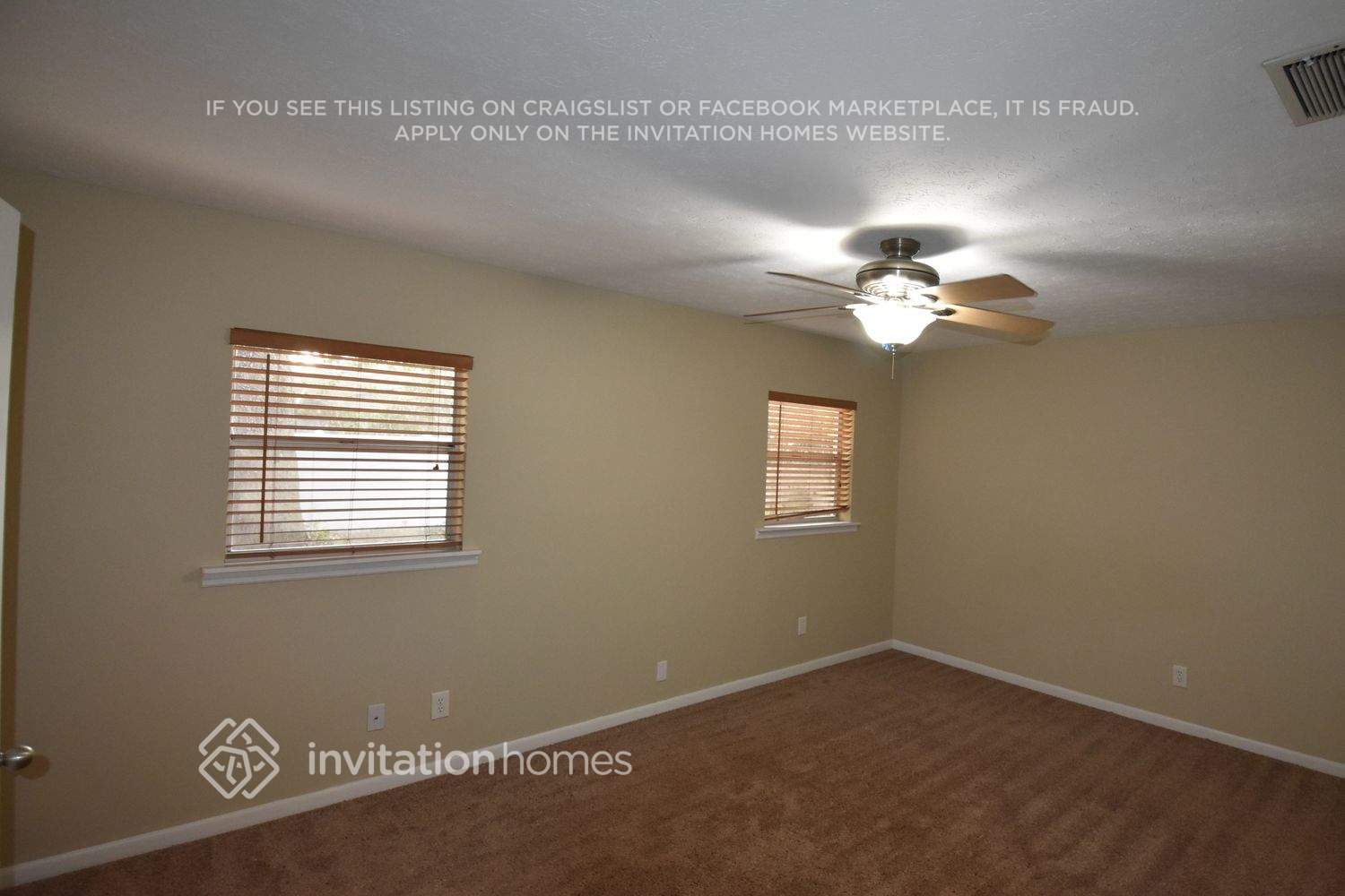 Building Photo - 2933 Forest Cir
