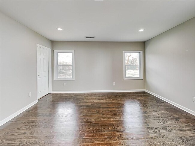 Building Photo - 492 Elbridge Dr NW