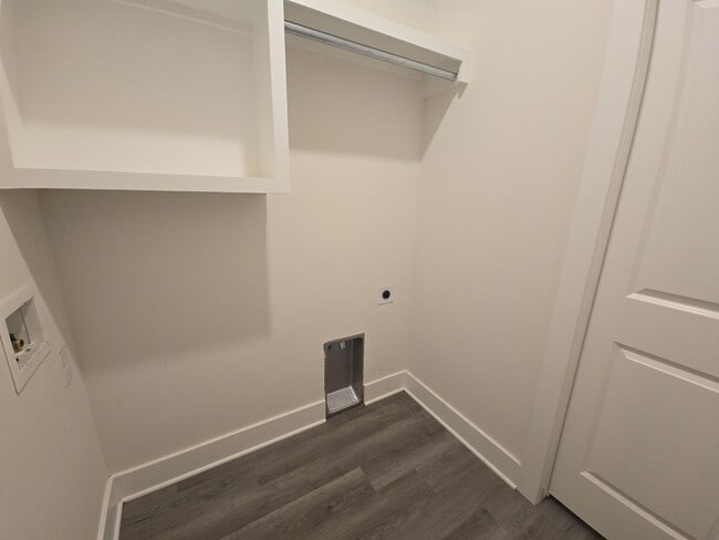 Building Photo - 3-bed, 2 bath Single Family Home for Rent!