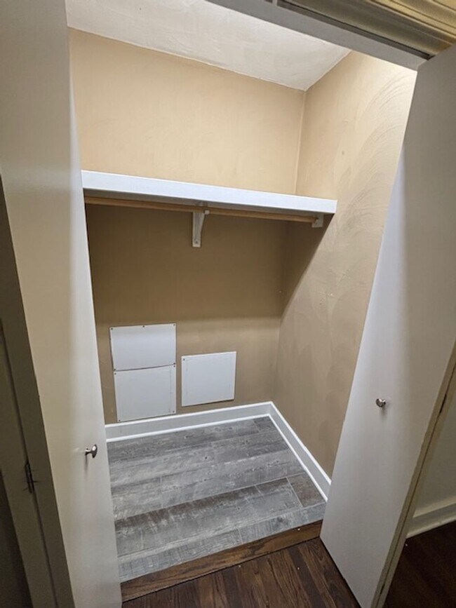 Building Photo - Cape Story by the Sea