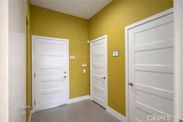 Building Photo - 1520 W Artesia Square