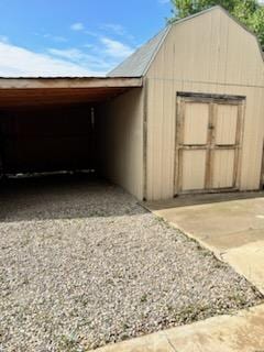 Building Photo - 204 Treasure Ave