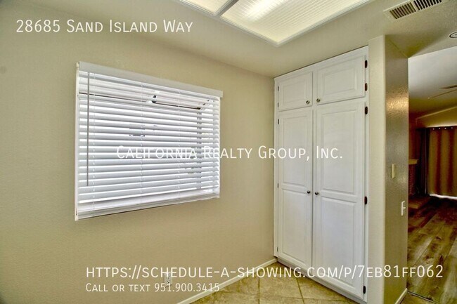 Building Photo - 28685 Sand Island Way