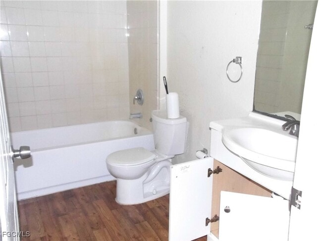 Building Photo - 5228 30th St SW