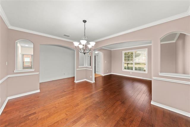 Building Photo - 716 Mandalay Bay Dr