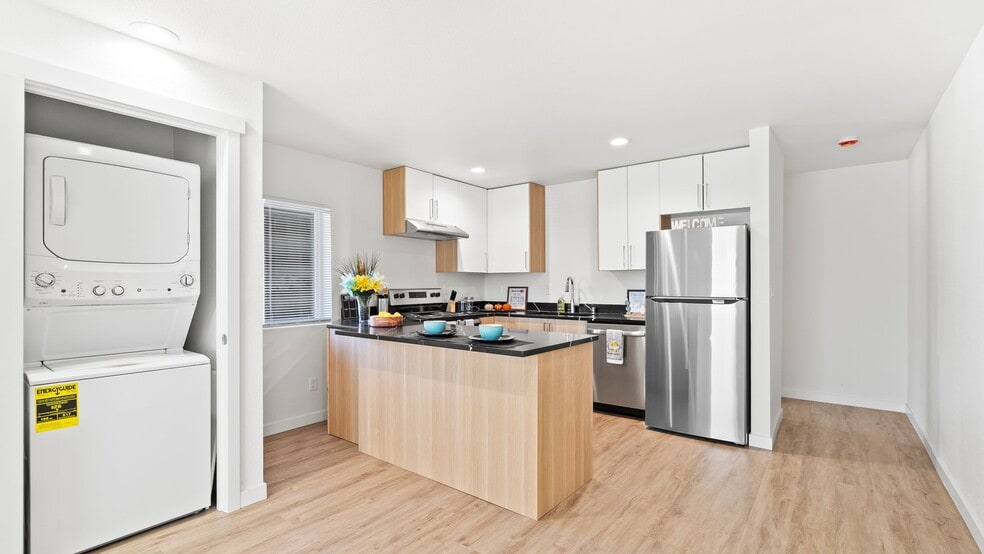 Interior Photo - Kamden Place: Leasing Specials! Balconies, Lawn Space, Quiet Community in Pasco