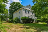 Building Photo - 945 Glastonbury Turnpike