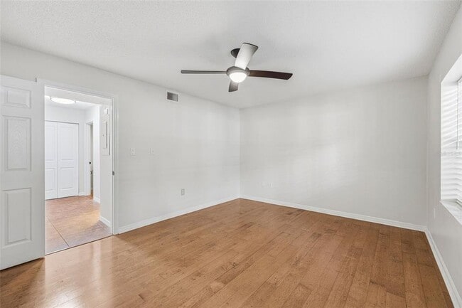 Building Photo - 2533 Dolly Bay Dr