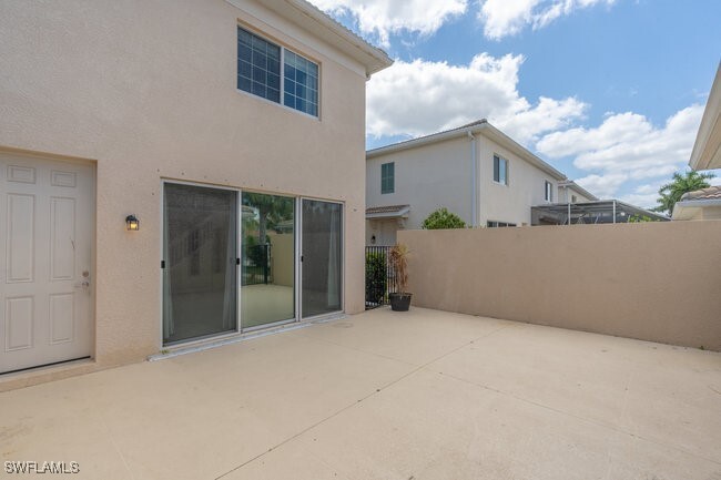 Building Photo - 28474 Villagewalk Blvd
