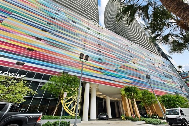 Building Photo - 55 SW 9th St