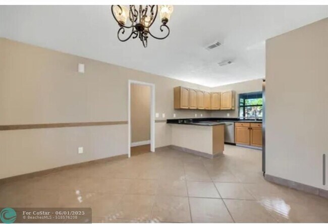 Building Photo - 3951 SW Cheribon St