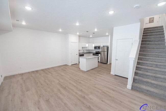 Building Photo - Sienna Village Townhomes