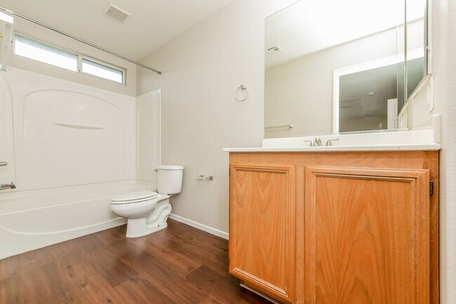 Building Photo - 4268 Perfect Drift St