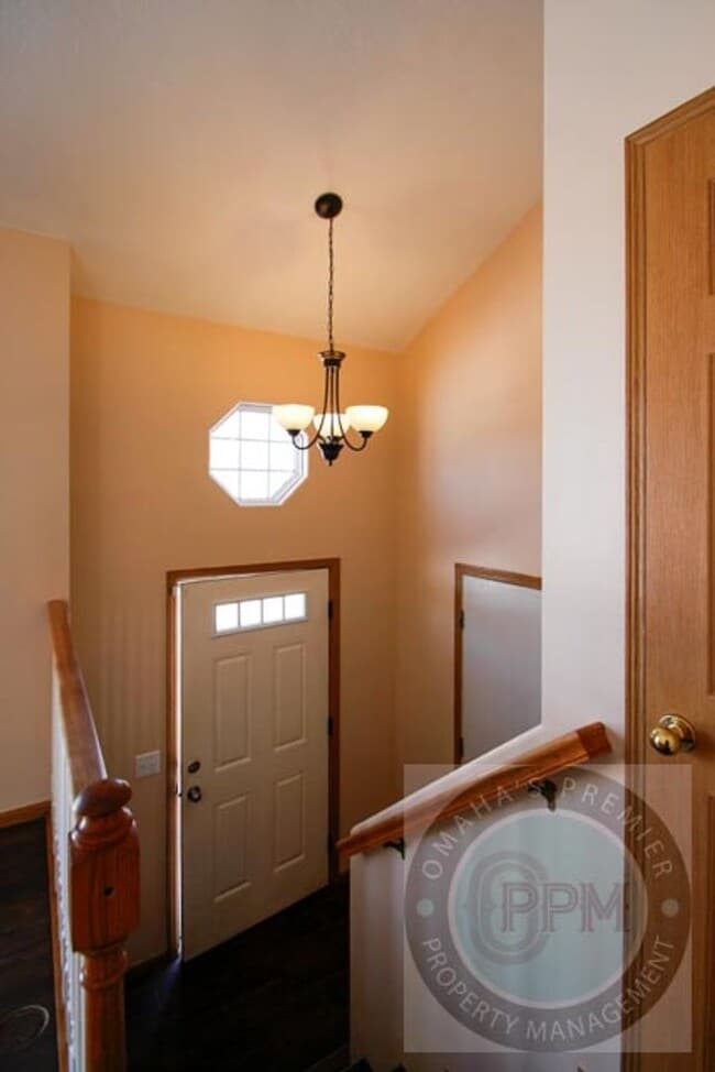 Building Photo - Comfortable 3Bd/2Ba/2Car Home in Papillion