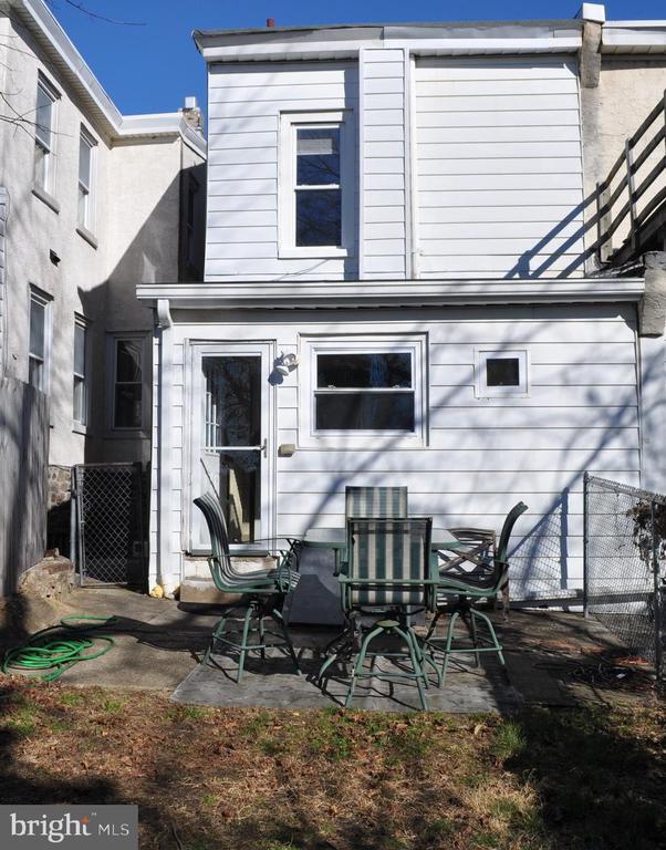 Building Photo - 4104 Terrace St