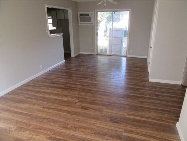 Building Photo - 4416 Lafayette St