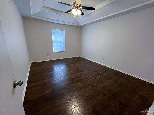 Building Photo - 18 N 8th St