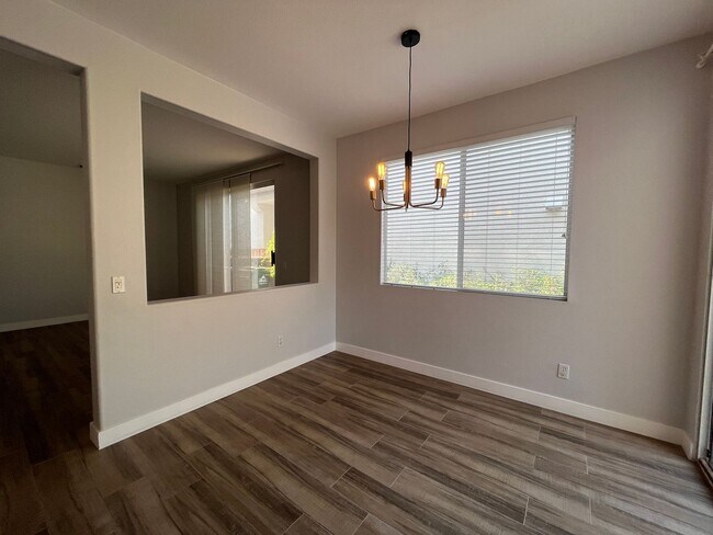 Building Photo - Spacious 4-Bedroom Home in Mira Mesa – Tam...