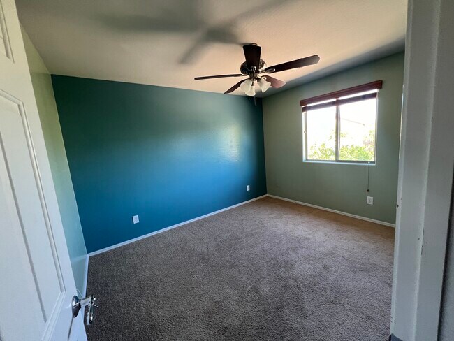 Building Photo - 8064 W Rushmore Way