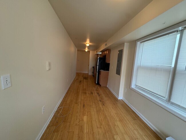 Building Photo - 1523 N 17th St