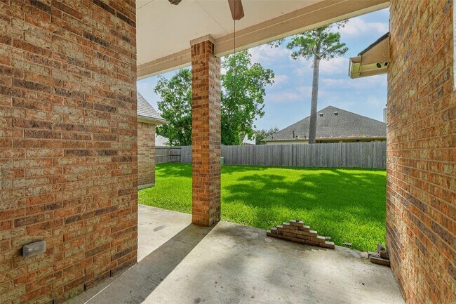Building Photo - 13911 Desert Trace Ct