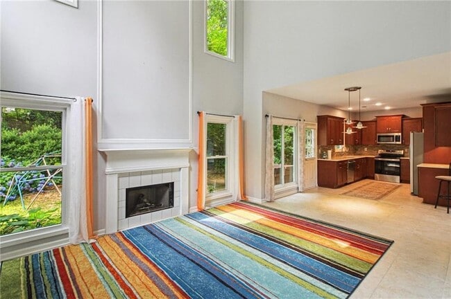 Building Photo - 2979 Rosebrook Dr