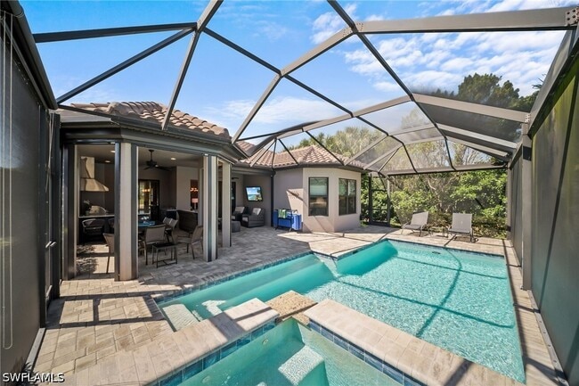 Building Photo - 9361 Terresina Dr