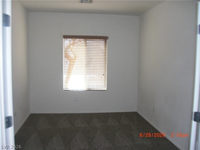 Building Photo - 2160 Burris Hill Dr