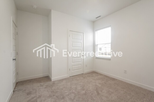 Building Photo - 3566 Cosmic Ct