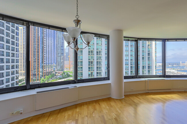 Building Photo - 155 N Harbor Dr