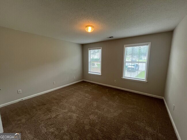 Building Photo - 3818 Elaine Ct