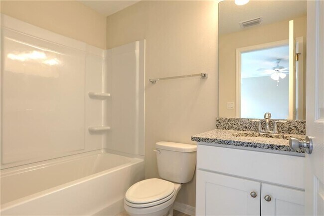 Building Photo - 8886 98th Ct