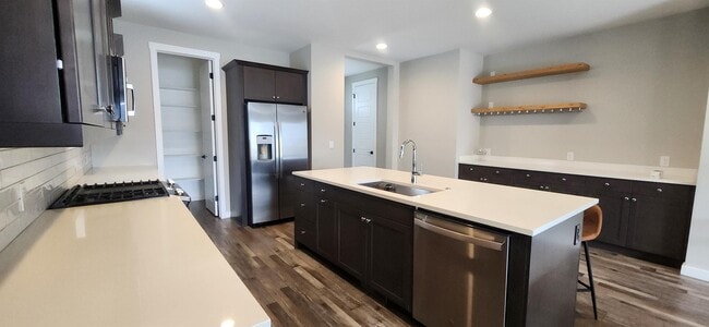 Building Photo - 1513 Zephyr Way