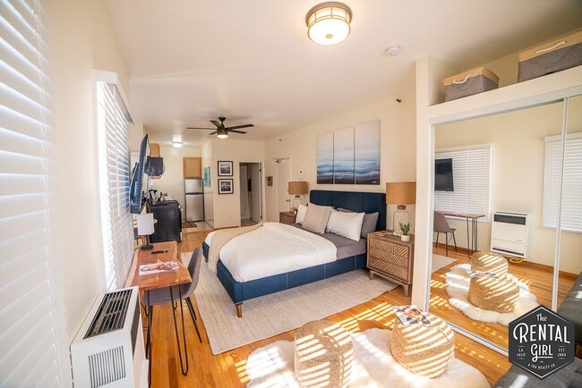 Building Photo - 26 Breeze Ave